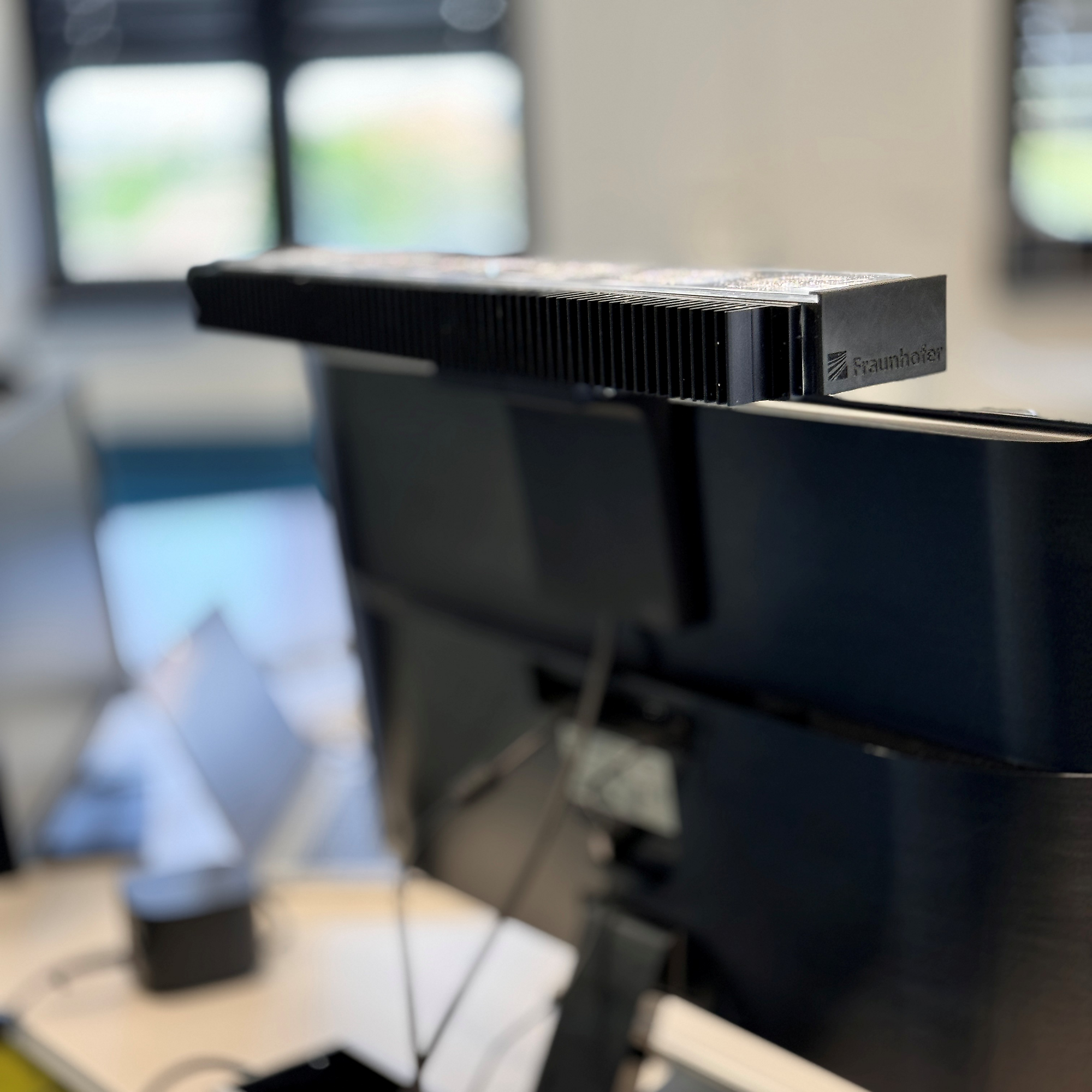 specials x.screen monitorleuchte