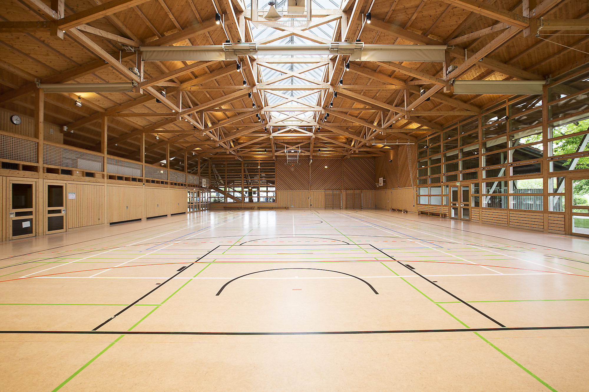 Mehrzweckhalle Frickingen - Sanierung der Beleuchtung in der Mehrzweckhalle in Frickingen