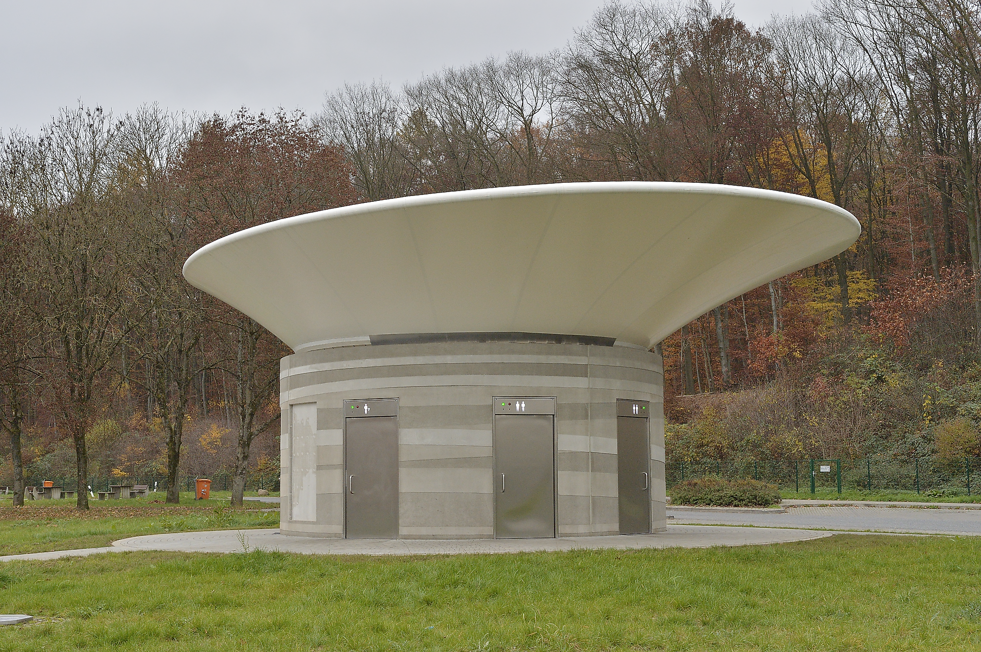 projects gesundheit und soziales wc anlagen hessischer strassenbau image