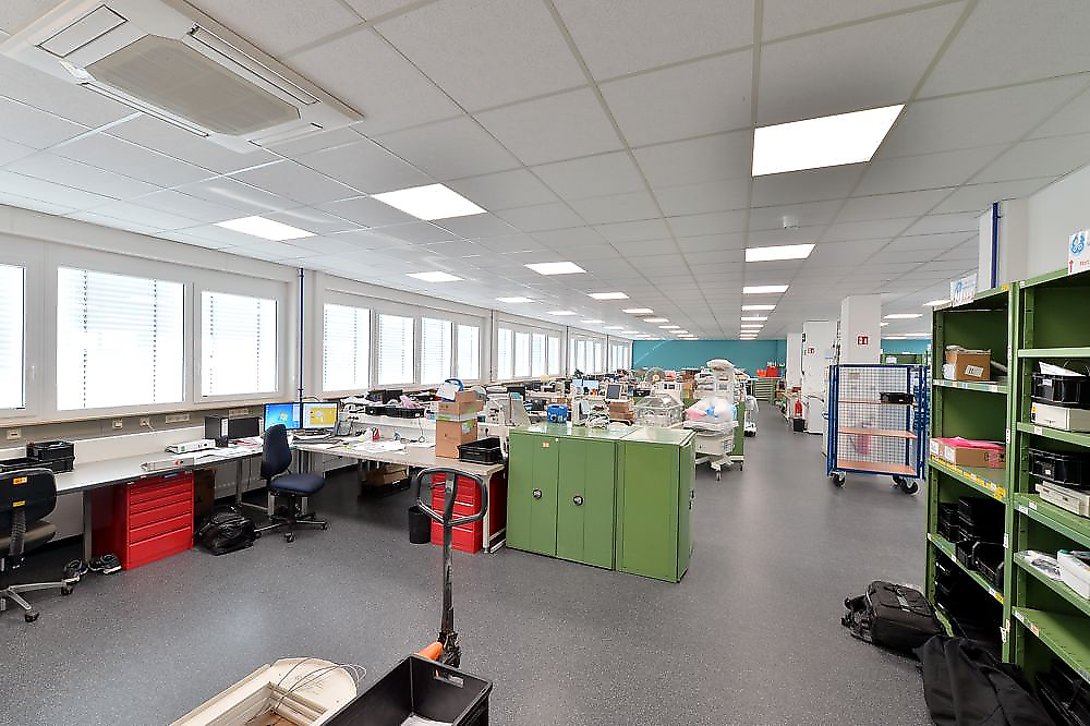 projects industrie und gewerbe trs space freiburg image