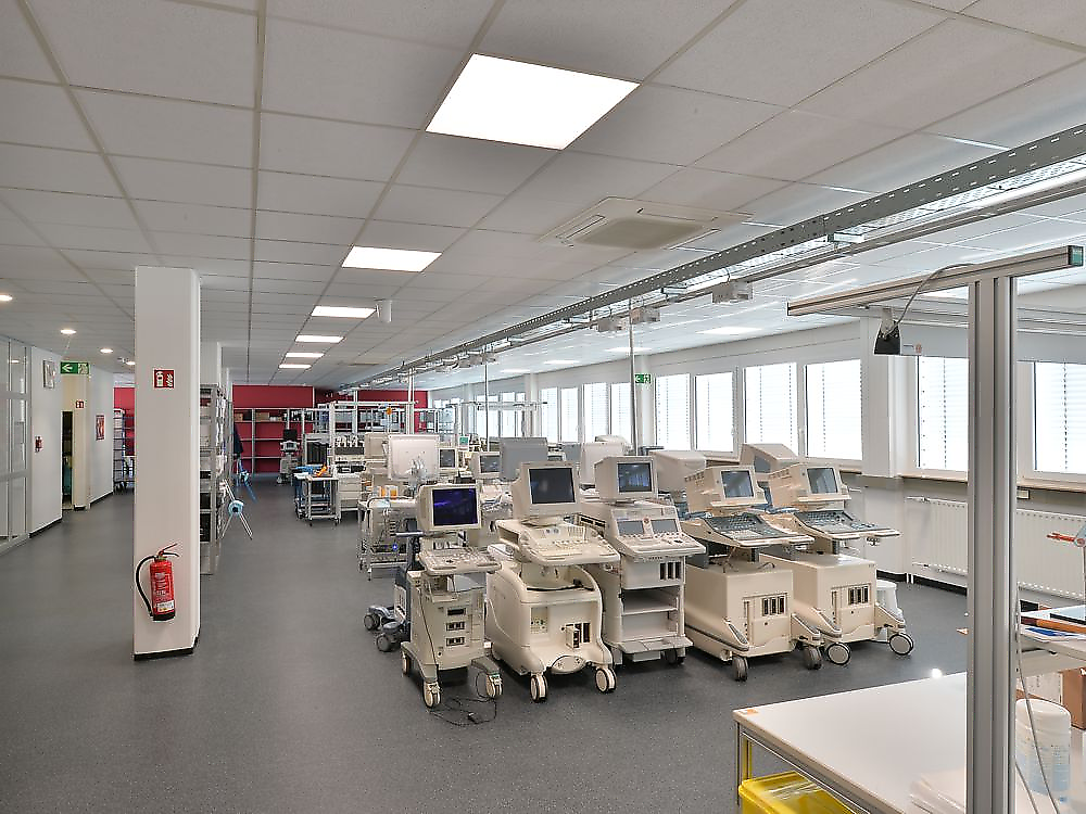 projects industrie und gewerbe trs space freiburg image