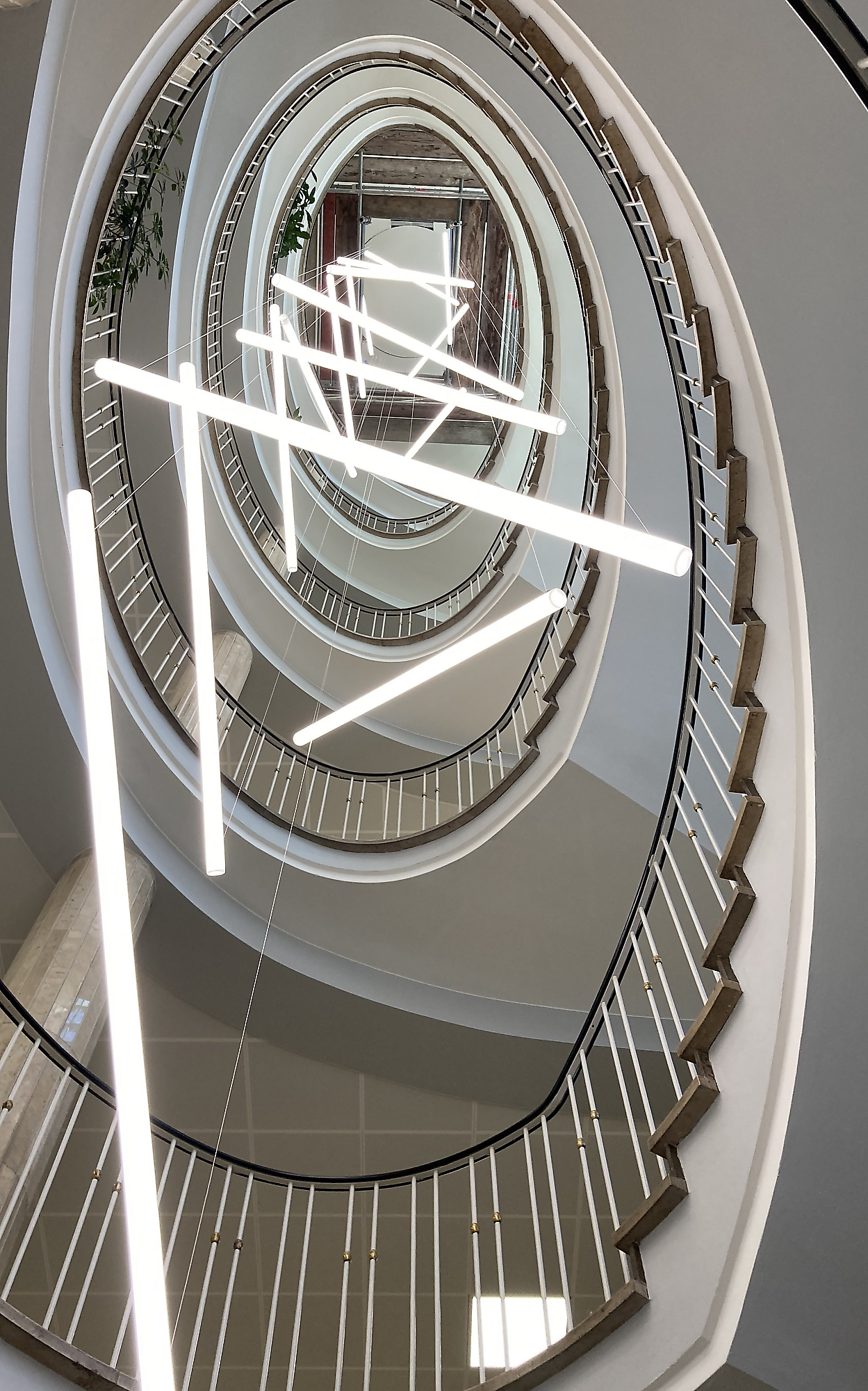 Leuchtenmobile Kaiserslautern Kreisverwaltung | Branche: Kunst und Kultur