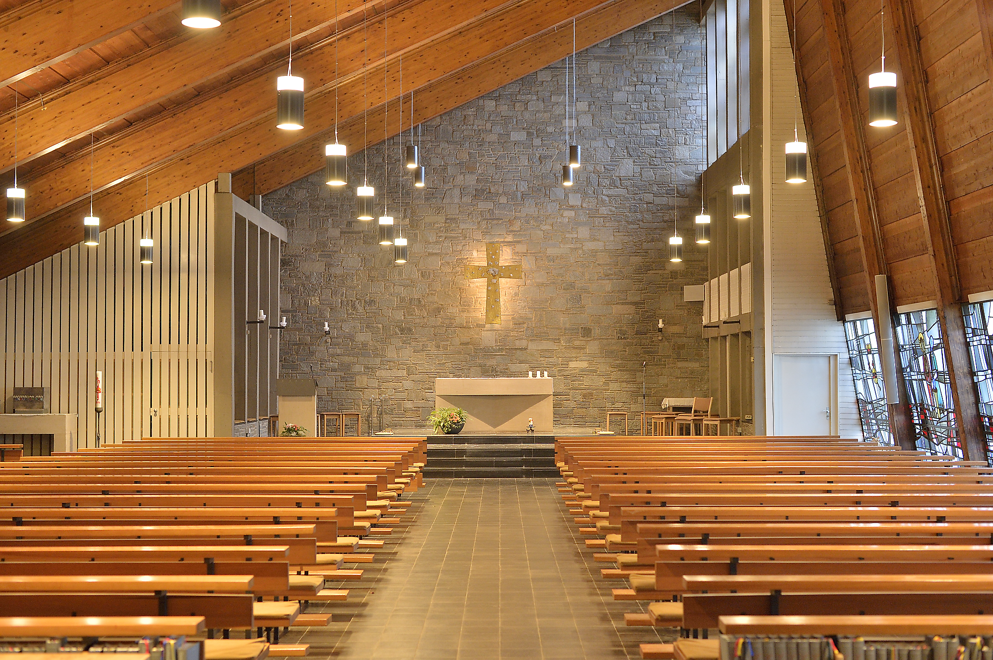 Christ-König-Kirche Wiesbaden | Branche: Sakrale Bauten