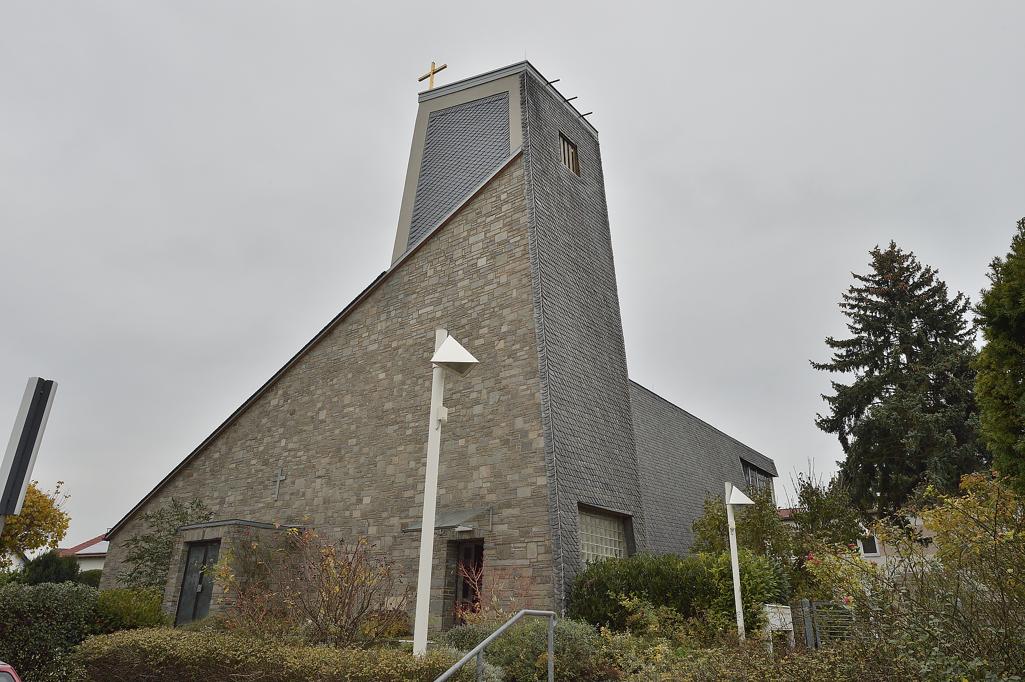 projects sakrale bauten christ koenig kirche wiesbaden image