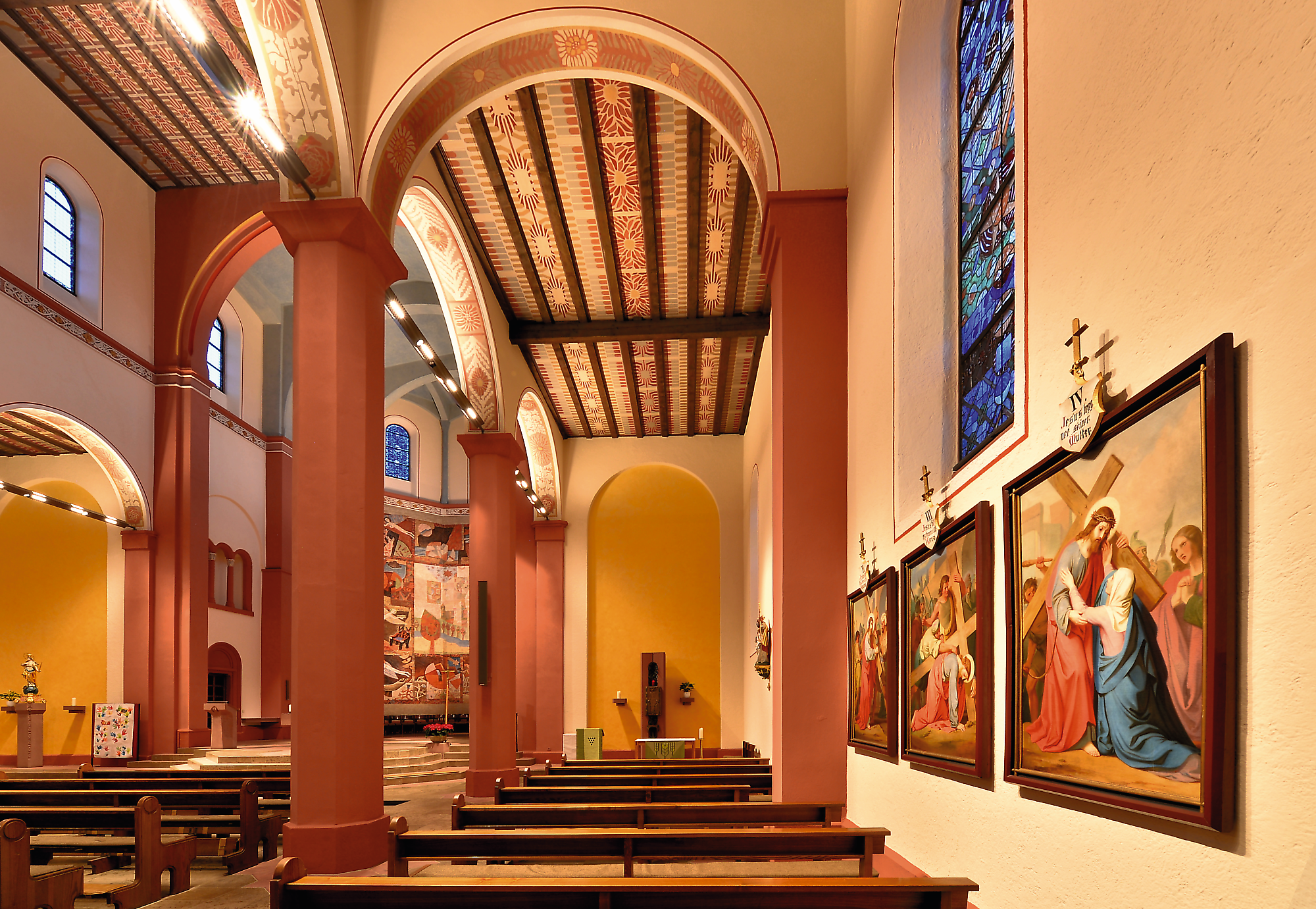 Kirche Sankt Ulrich Rheinstetten | Branche: Sakrale Bauten