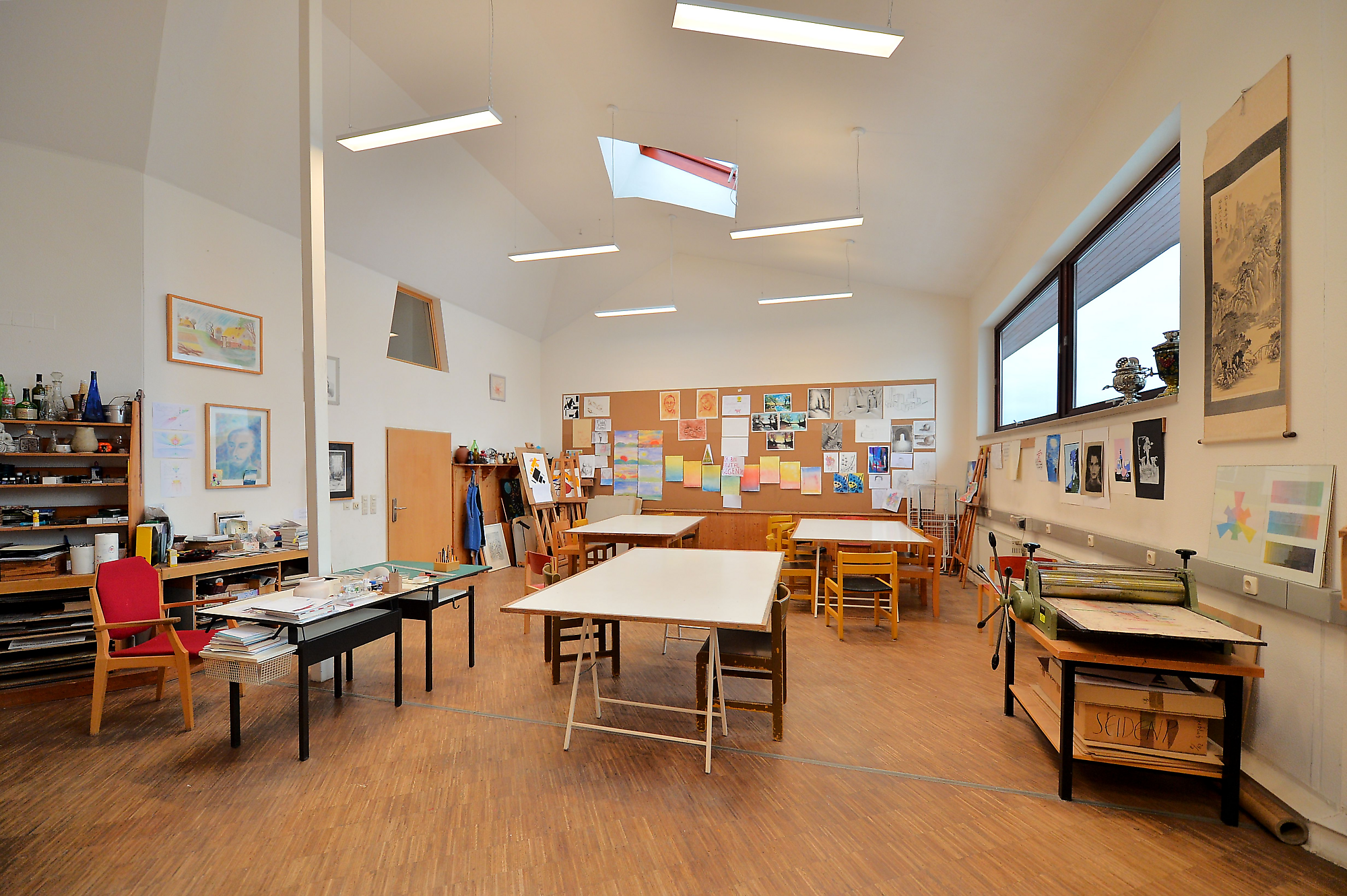 Freie Waldorfschule Bexbach - Lichttechnische und -gestalterische Sanierung der Freien Waldorfschule Bexbach